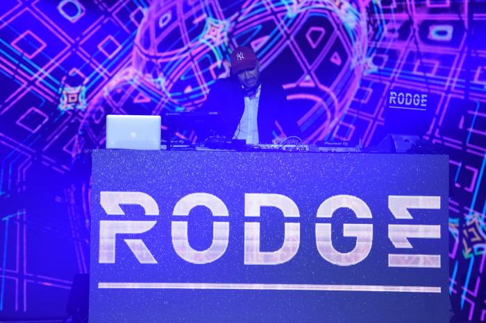 DJ RODGE (2)